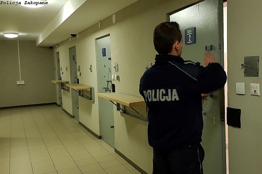 Zatrzymania za narkotyki na terenie gminy Czarny Dunajec