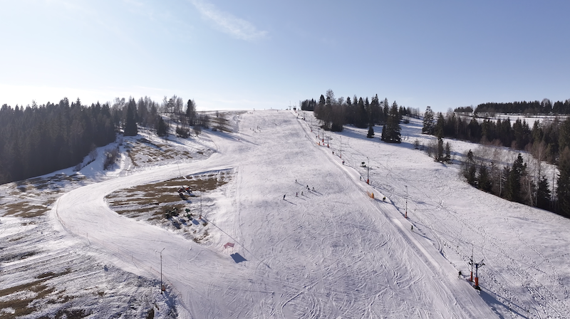 Ferie zimowe na Zadziale - aktywny wypoczynek dla całej rodziny (art. sponsorowany)