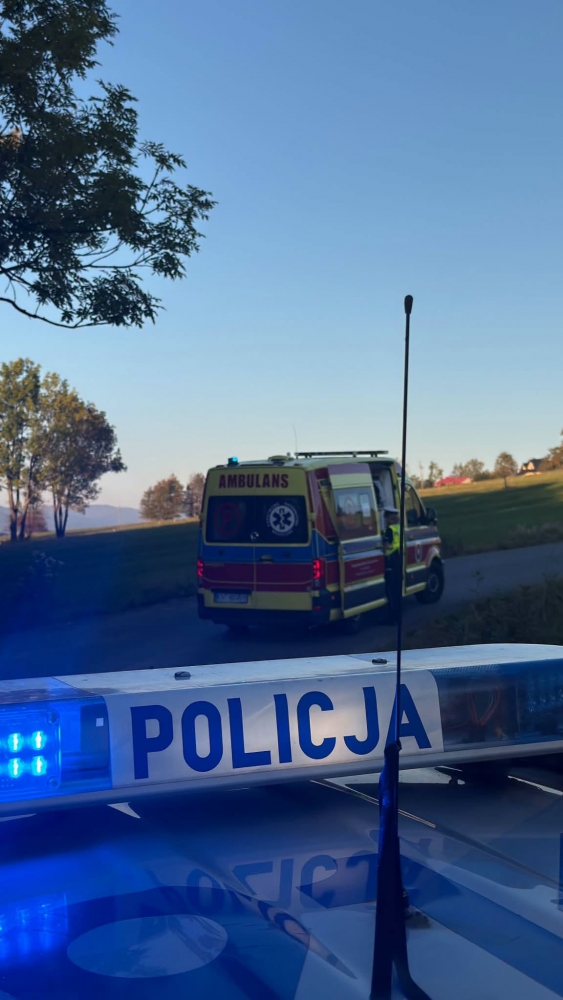 Stracił panowanie nad motocyklem. Dwie osoby poszkodowane