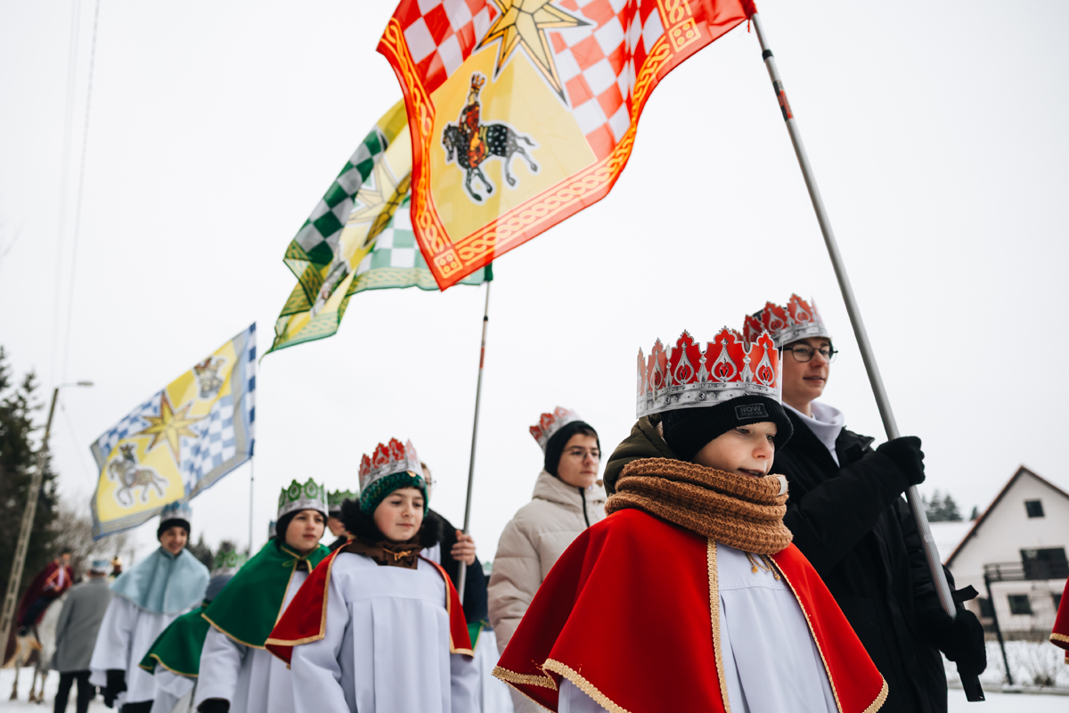 Orszak Trzech Króli w Zubrzycy Dolnej (zdjęcia)