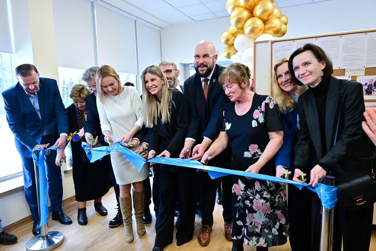 Uroczyste otwarcie Klubu Seniora w Zakopanem z udziałem minister rodziny (zdjęcia)